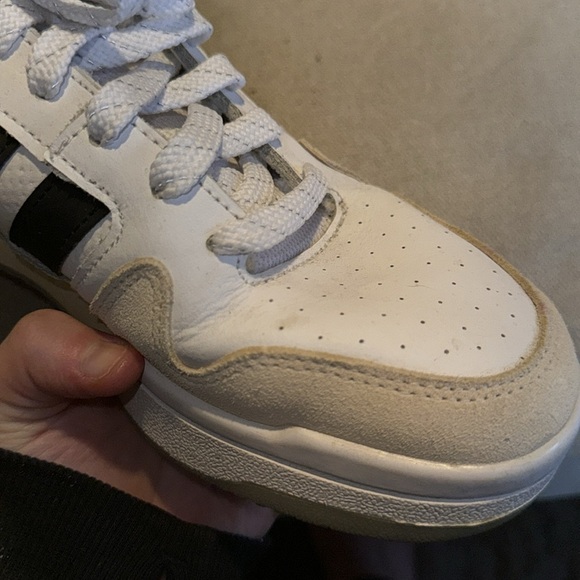 Adidas Forum Shoes - Picture 4 of 4